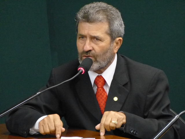 Deputado federal Gonzaga Patriota (2)