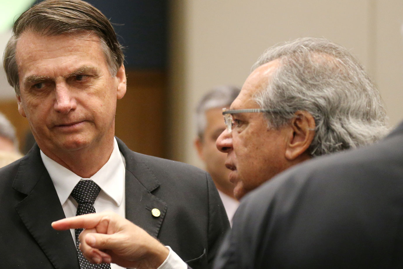 2018-09-19t110510z_1_lynxnpee8i10b_rtroptp_4_politica-eleicao-bolsonaro-guedes